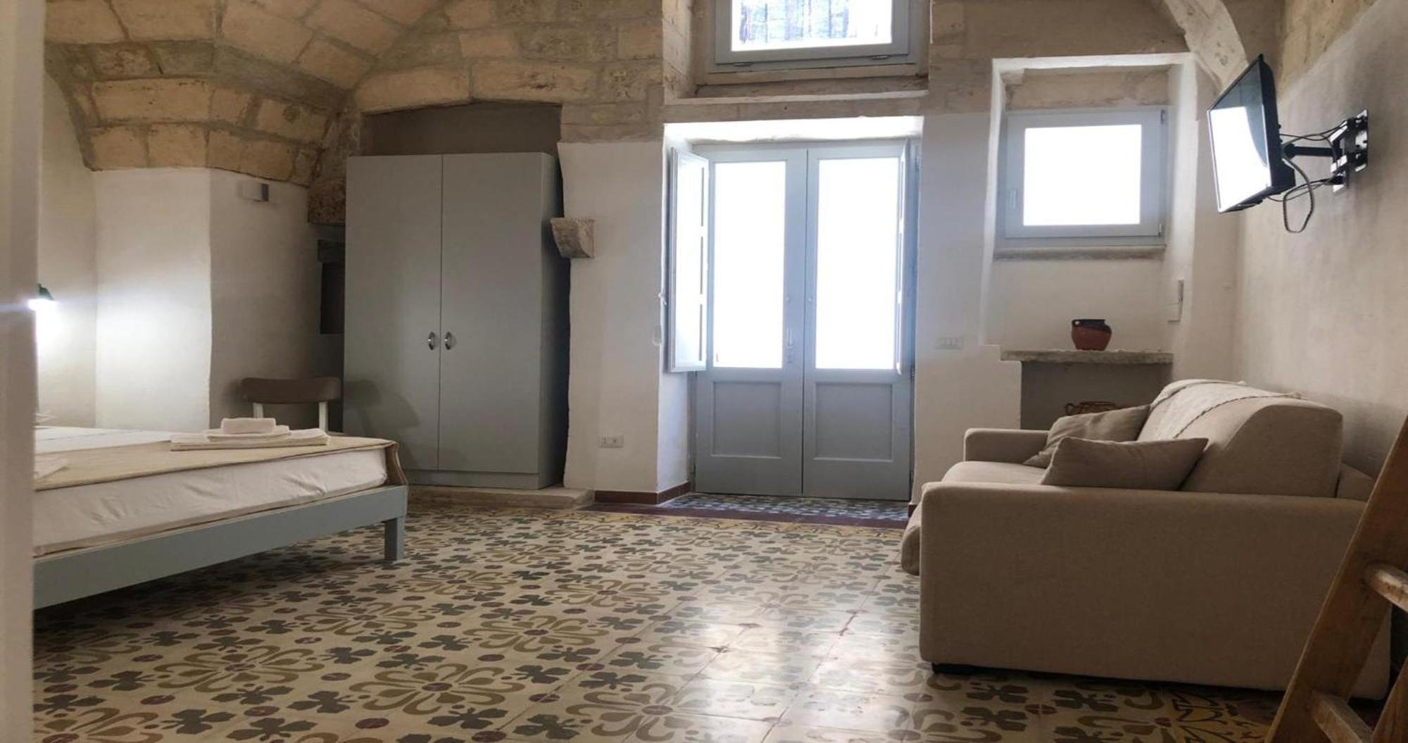 Odegos Monolocali Vico Sant'Antonio Villa Carpignano Salentino Kültér fotó