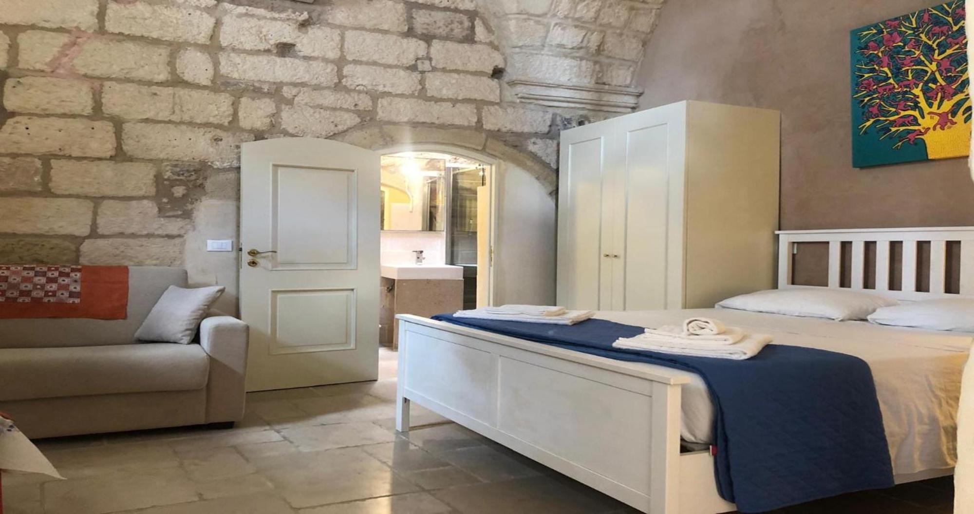 Odegos Monolocali Vico Sant'Antonio Villa Carpignano Salentino Kültér fotó