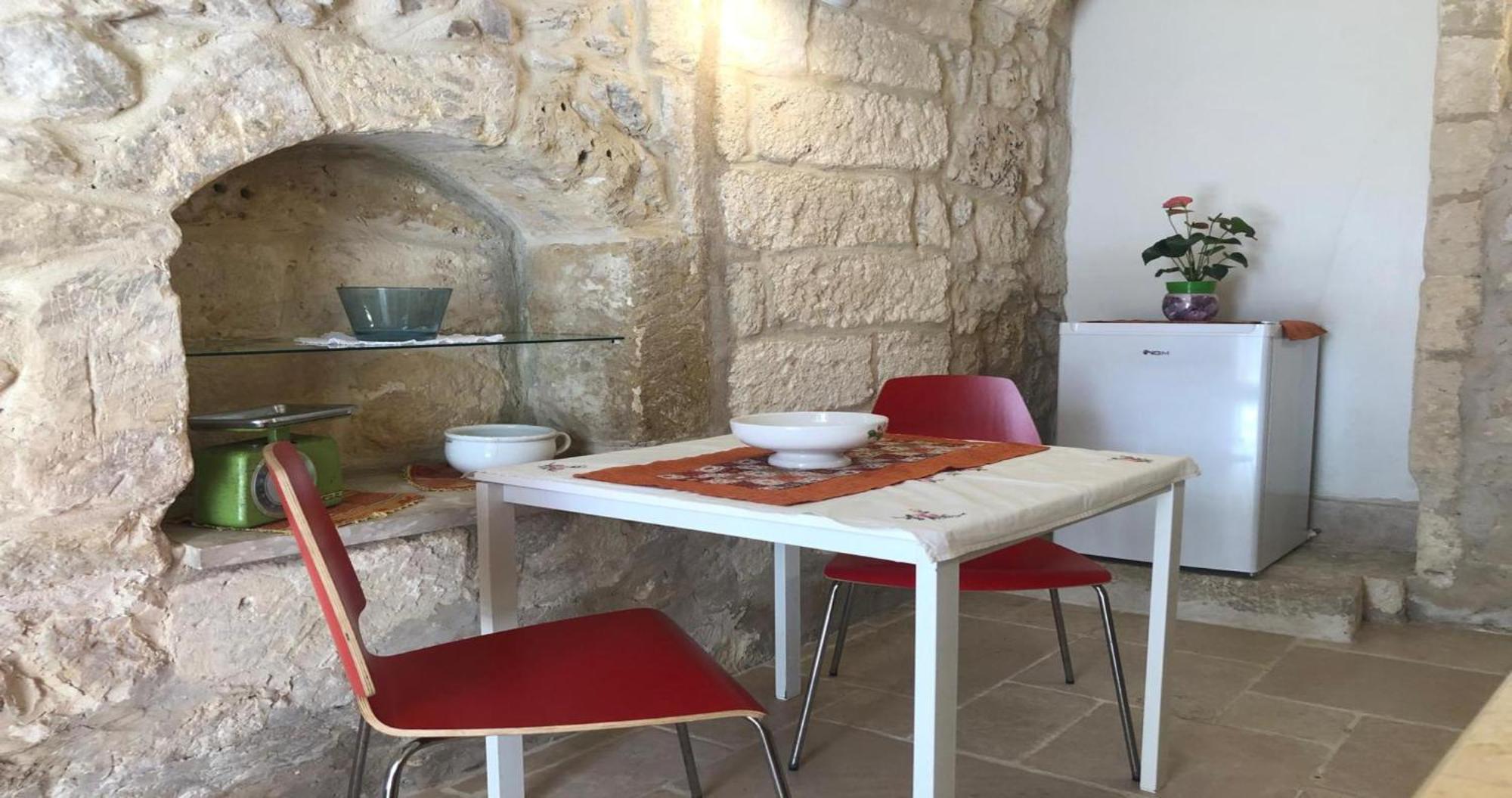 Odegos Monolocali Vico Sant'Antonio Villa Carpignano Salentino Kültér fotó