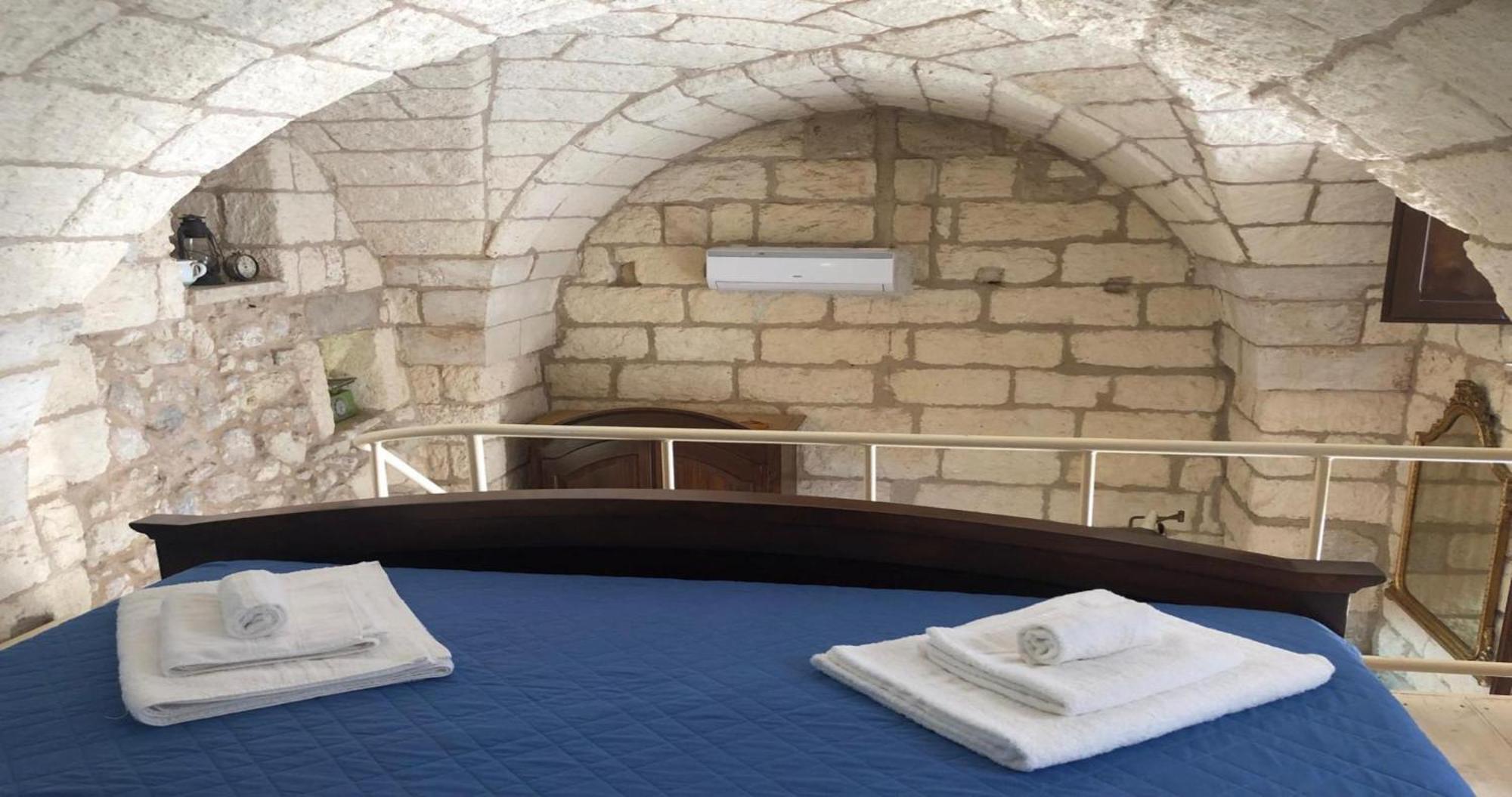 Odegos Monolocali Vico Sant'Antonio Villa Carpignano Salentino Kültér fotó