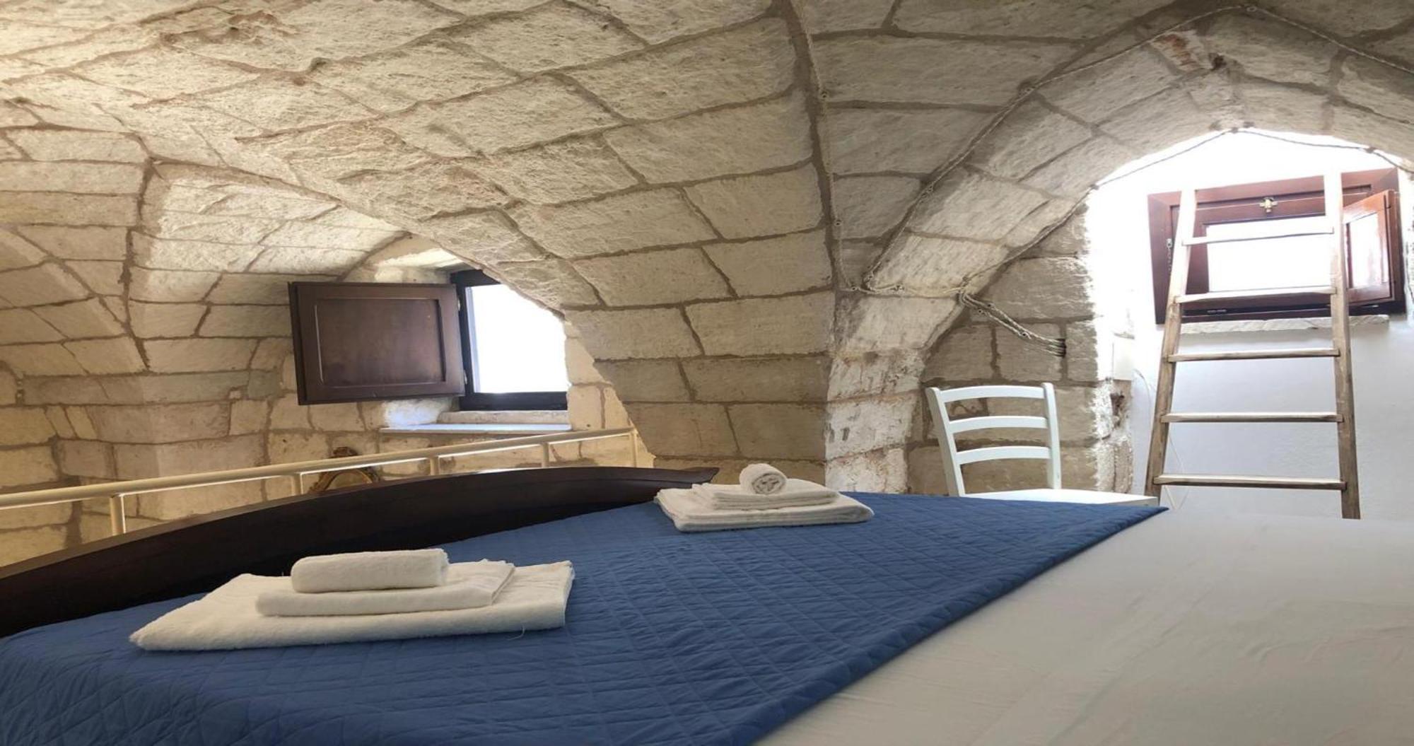 Odegos Monolocali Vico Sant'Antonio Villa Carpignano Salentino Kültér fotó